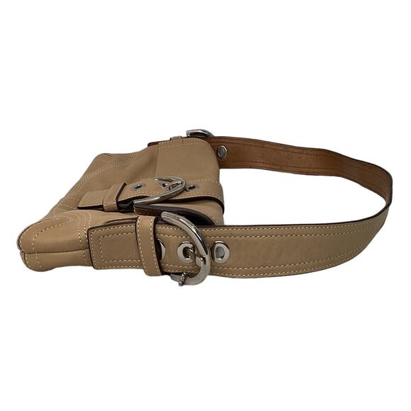 Coach Soho Small Flap Shoulder Bag Sand Silver Buckle Snap - Picture 10 of 16